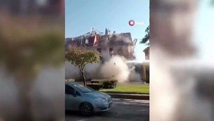 Korna sesiyle yıkılan 5 katlı bina Elazığ'da kameraya yansıdı