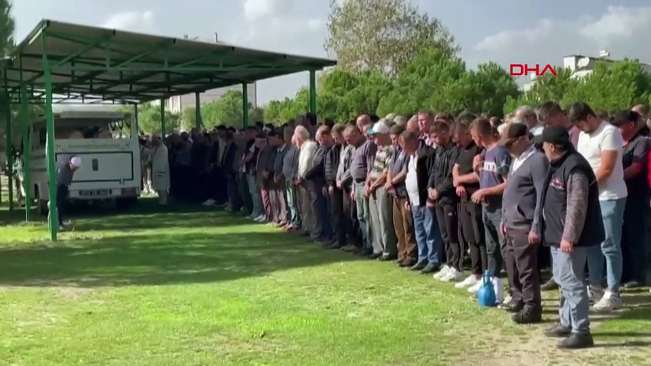 Les femmes et les enfants tués par leurs maris à Bursa ont été envoyés pour leur dernier voyage