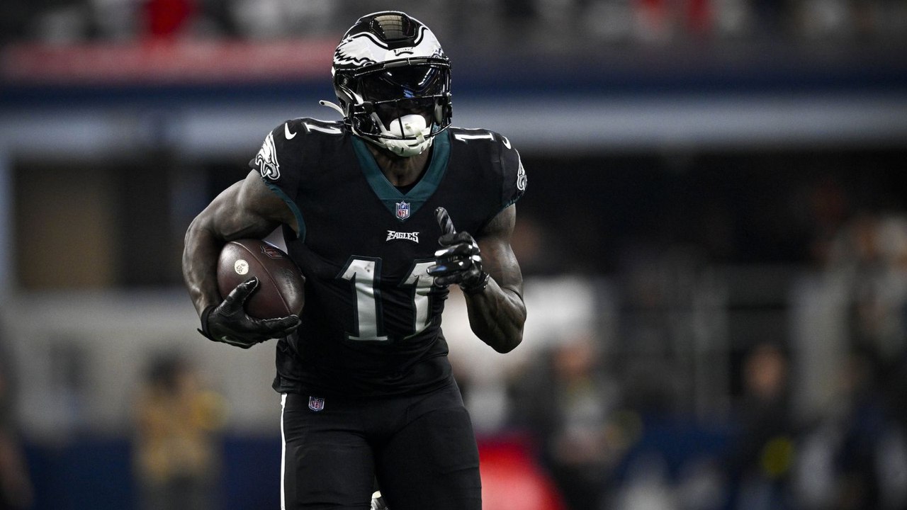 A.J. Brown: The Dominant Wide Receiver Taking the NFL by Storm