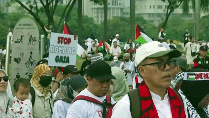 آلاف الإندونيسيين يتظاهرون تضامناً مع غزة