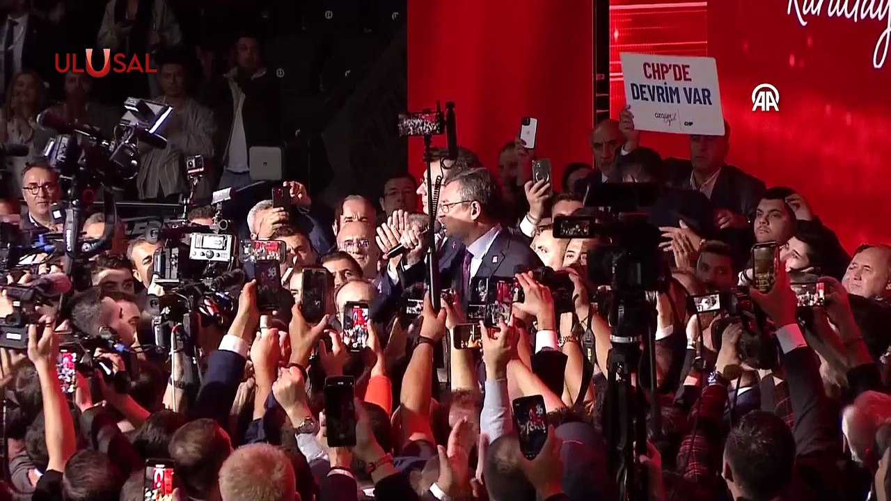 Doğu Perinçek: "CHP'de Yönetim ABD Dostundan Diğer ABD Dostuna Geçti"