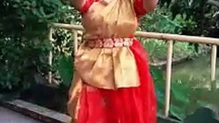 Aaj Baaje Mono Majhe | আজ বাজে মন মাঝে | Durga Sohay #shorts #durgasohay #dance #youtubeshorts #srishtidancersguild
