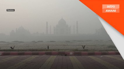 Taj Mahal diselubungi asap tebal