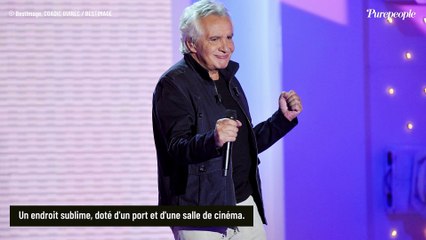 Michel Sardou : Sa nouvelle villa du Var dévoilée, elle est sublime ! Salle de cinéma privée, vue sublime et voisins célèbres...