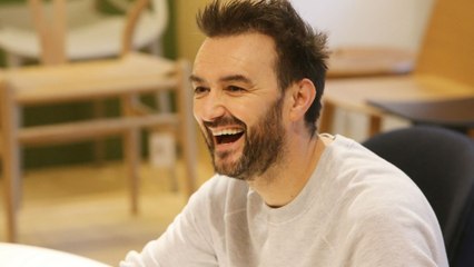 GALA VIDEO - Cyril Lignac : qui est sa compagne Déborah et mère de son fils Léo ? (1)
