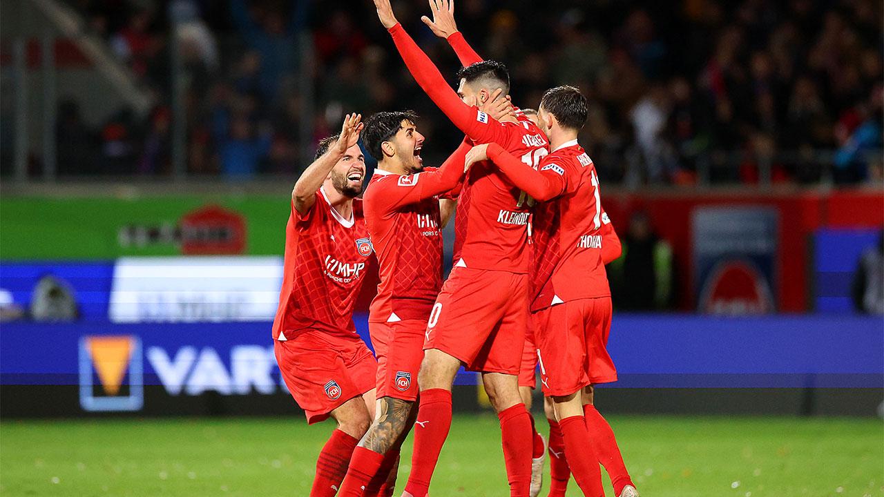 FC Heidenheim v Stuttgart