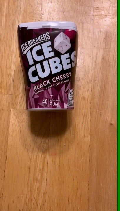 ICE CUbES Black Cherry