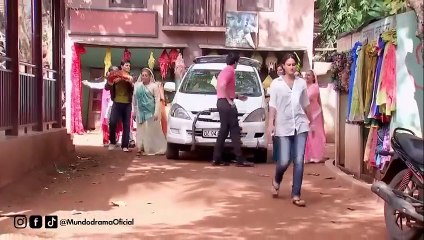 165. Duele Amar (Iss Pyaar Ko Kya Naam Doon?), en español