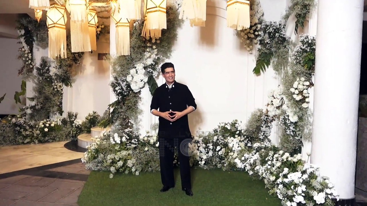Manish Malhotra Sweetheart Gesture For Media At His Own Diwali Bash 2023