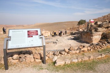 Zerzevan Kalesi'nde keşif: Anıtsal kapıya ulaşıldı