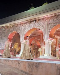 Sara Tendulkar walk for Anita Dongre in Jaipur