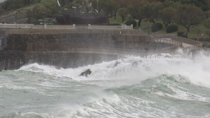 La borrasca 'Domingos' pone en riesgo a 14 CCAA por viento y oleaje