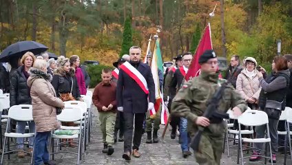 Gazeta Lubuska. Kostrzyn. Msza na cmentarzu Stalag IIIC