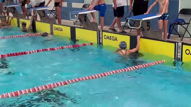 II Jesienne międzynarodowe zawody pływackie w Olecku