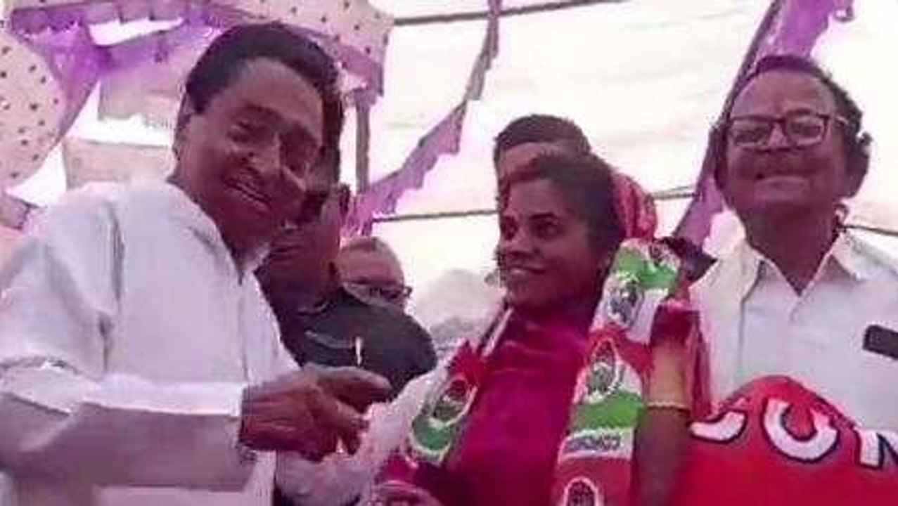 छिंदवाड़ा: BJP गोंडवाना के कार्यकर्ता कांग्रेस...