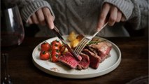 Abschreckende Fotos auf Fleischprodukten: Maßnahme für weniger Fleischkonsum?