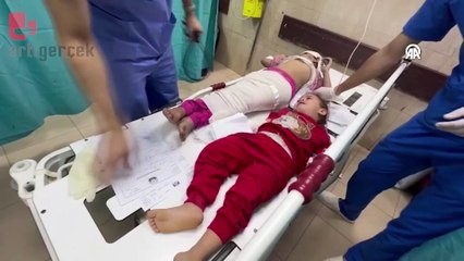 İsrail Gazze'deki Bureyc Mülteci Kampı'nı yeniden bombaladı