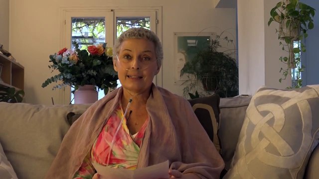 Suicidio assistito: l'attrice Sibilla Barbieri muore in Svizzera. Domani si autodenunciano il figlio, Perduca e Cappato