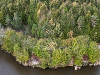 Korugöl Tabiat Parkı güz renklerine büründü