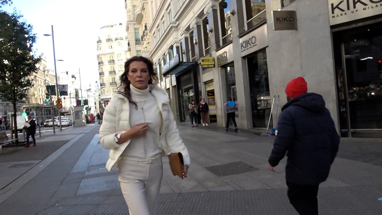 Mar Flores reaparece alicaída tras la muerte de Fernández Tapias