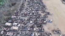 El cementerio de coches calcinados que dejó la masacre en el festival de música de Israel