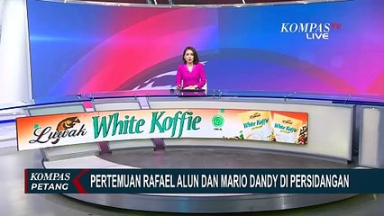 Rafael Alun Peluk Cium Mario Dandy di Ruang Sidang