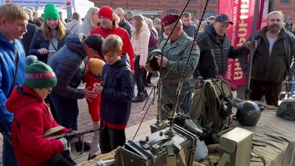 Piknik z okazji Święta Niepodległości w łódzkiej Manufakturze