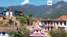 Un seísmo de 5,3 vuelve a golpear el oeste nepalí tras el terremoto del viernes