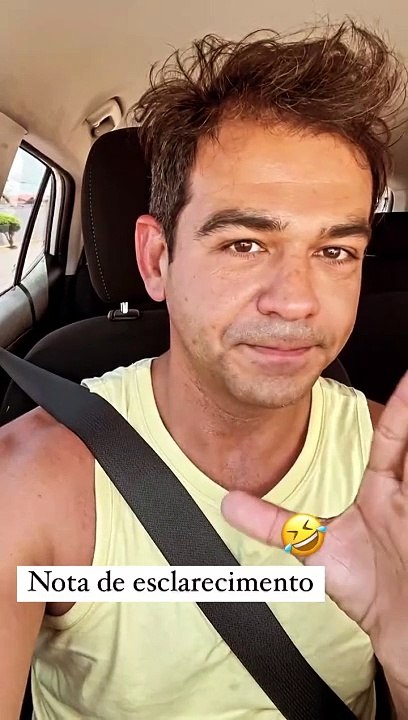 Repórter da Record se despede de canopla e causa confusão