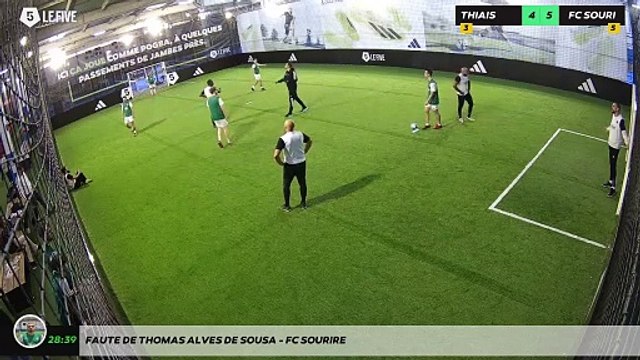 Faute de Thomas ALVES DE SOUSA - FC SOURIRE