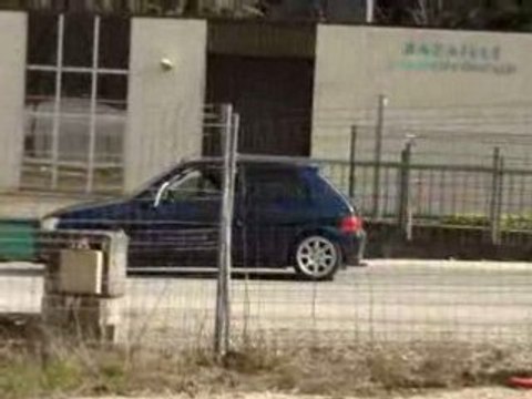 Arriver de Est Racing a l'heure lol