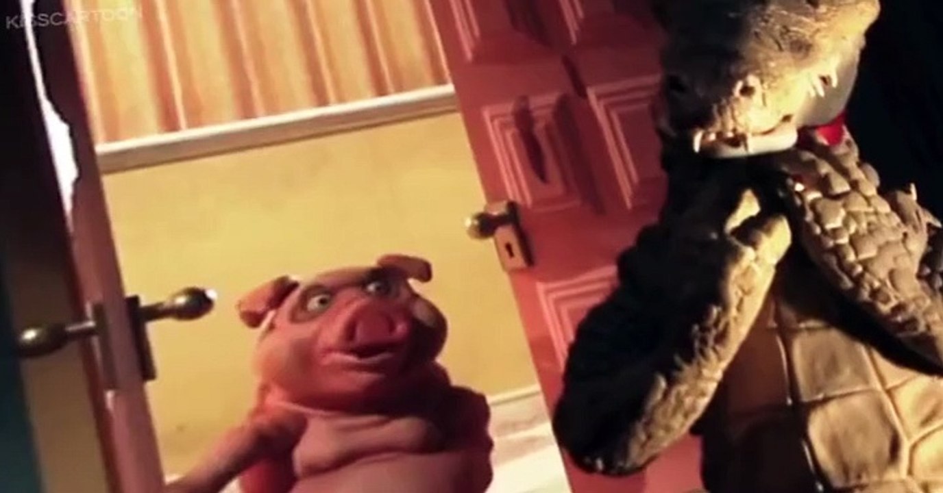 Life's a Zoo Life’s a Zoo E009 Scared Shirtless