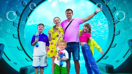 Family Fun at SeaWorld Abu Dhabi with Diana & Roma! 🐠 - thumbnail