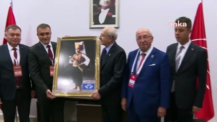 Kılıçdaroğlu'nu ziyaret eden Hikmet Çetin: Rahatlamış gördüm, morali yerinde