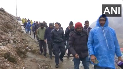 केदारनाथ के क्षेत्रपाल भैरव मंदिर पहुंचे Rahul Gandhi, अचानक कार्यकर्ताओं के साथ किए दर्शन