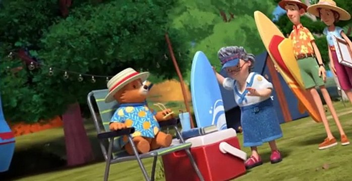 The Adventures of Paddington Bear (2019) The Adventures of Paddington Bear S03 E009 Paddington vs the Seagulls / Paddington and the Lighthouse