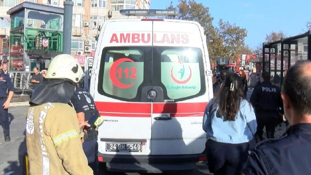 İstanbul metrosunda intihar girişimi: Seferler aksadı