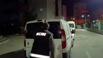 Adana'da Gümrük Kaçağı Makaron ve Sigara Operasyonu