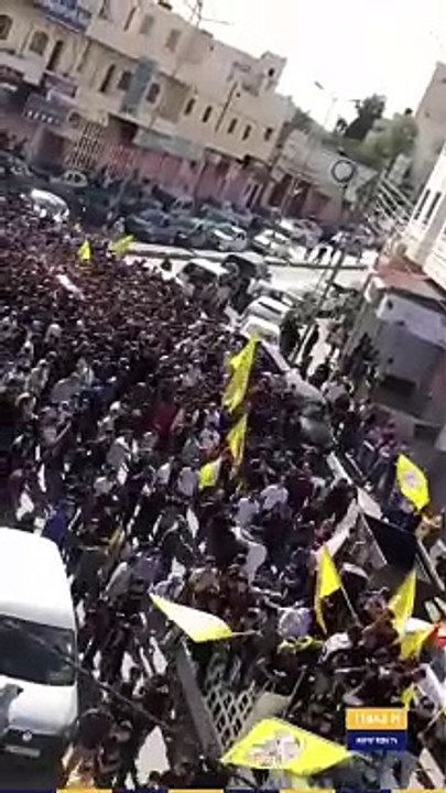 استشهاد 16 فلسطينيا في قصف اسرائيلي استهدف منازل في خانيونس بقطاع غزة