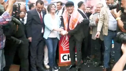 Özgür Özel memleketi Manisa’dan seslendi: “Hikayemiz yeni başlıyor!”
