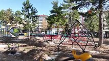 Sivas'ta Öğretmenler Parkı ile yıkılan hastane yerine millet bahçesi yapılıyor