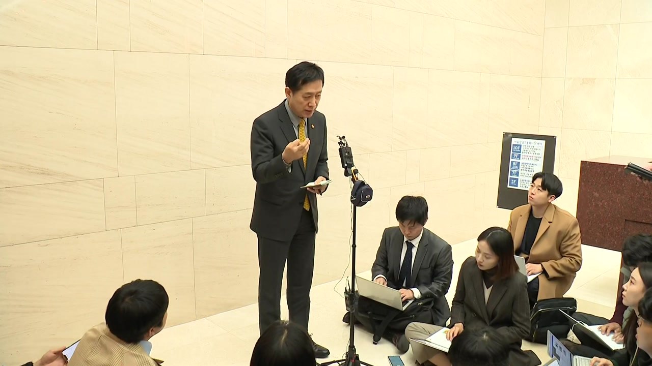 김주현, 공매도 금지 총선용 비판에 "국민 여론 무마용 아냐" / YTN
