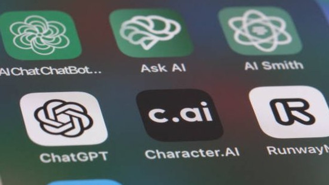 ChatGPT Y Otros Chatbots Responden Según Las Em...