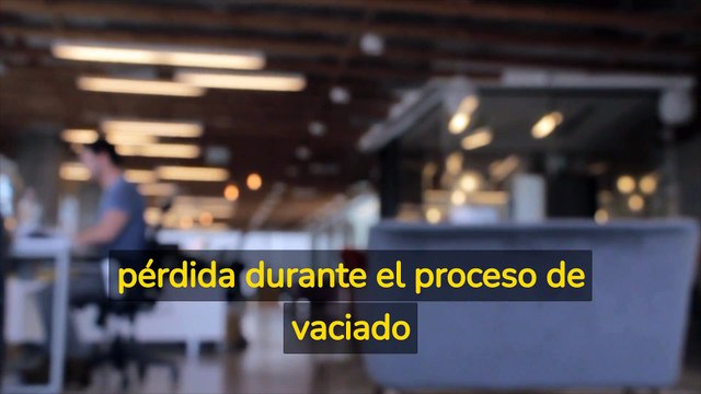 Vaciado de oficinas y despachos en Terrassa de muebles informática y mamparas