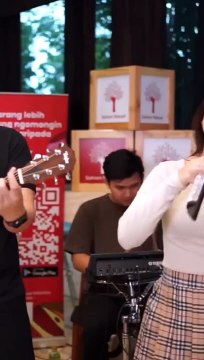 VIERRA SEANDAINYA COVER BY RATU AULIA