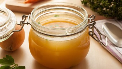 What's the Difference Between Chicken Stock and Chicken Broth?