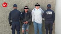 Caen dos presuntos ladrones en Toluca, intentaban huir en motocicleta y chocaron