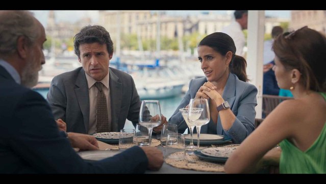 Clip exclusivo de 'El favor', la comedia familiar de Juana Macías con Inma Cuesta, Diego Martín y Sara Sálamo