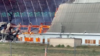 UPDATE:  Massive fire burns through historic hangar in Tustin | California