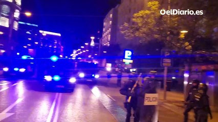 Manifestantes contra la amnistía se aproximan al Congreso, blindado por un cordón policial